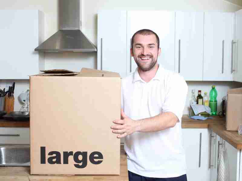 packing boxes for long-distance moving