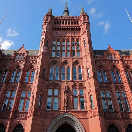 Strong Move Holborn Strong Move Holborn