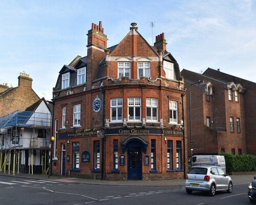 Office removals Pinner Green