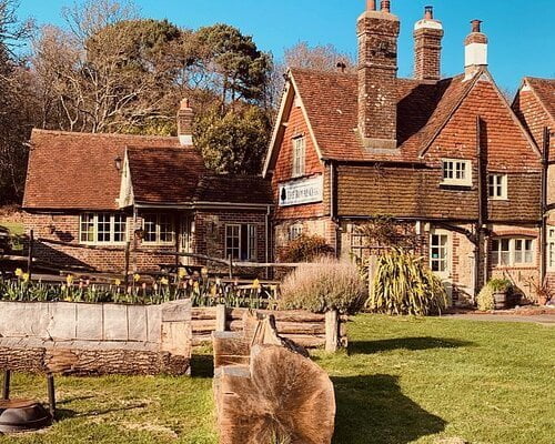 Strong Move Midhurst