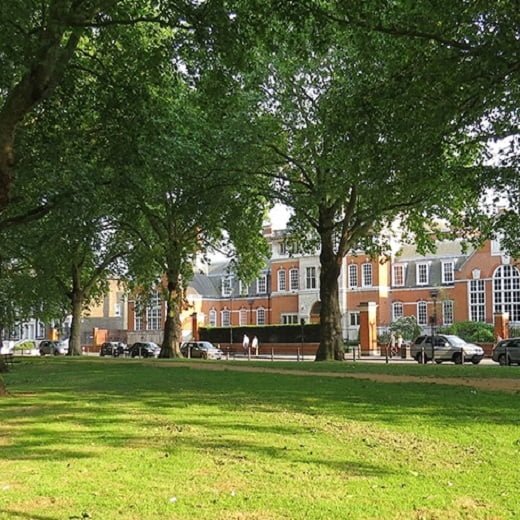 Strong Move Brook Green