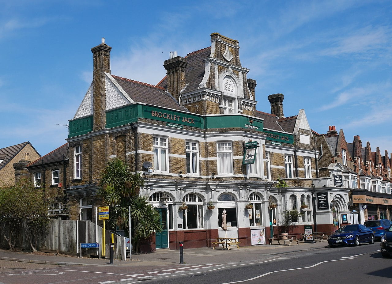 stong move crofton park