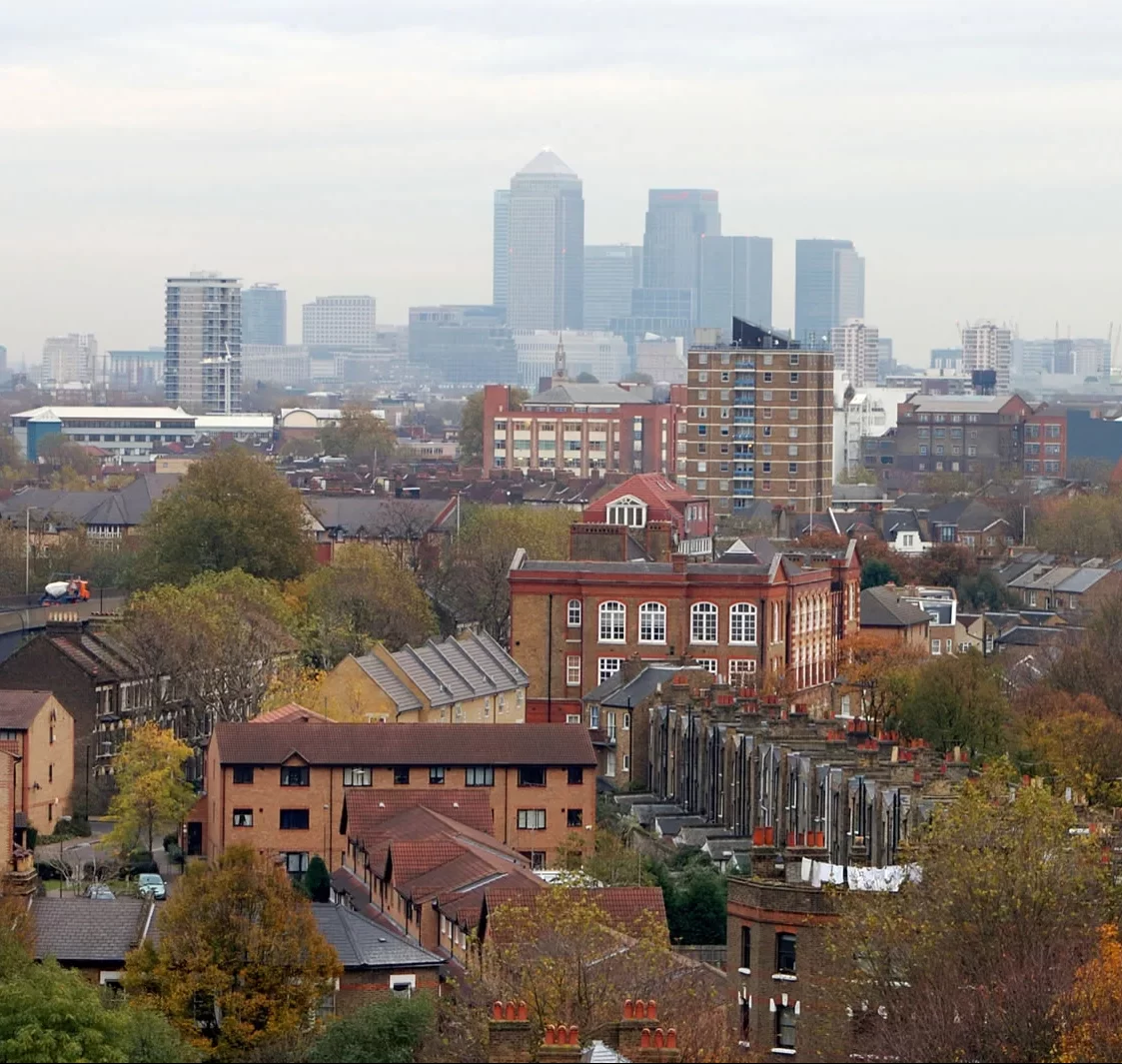 strong move elephant and castle strong move elephant and castle